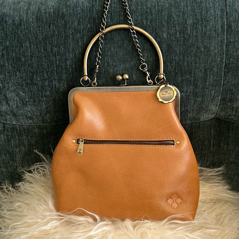 NWOT Patricia Nash embossed Leather purse - Picture 3 of 8